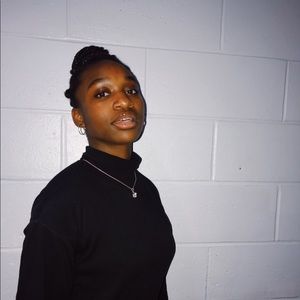 Meet your Posher, Leslie